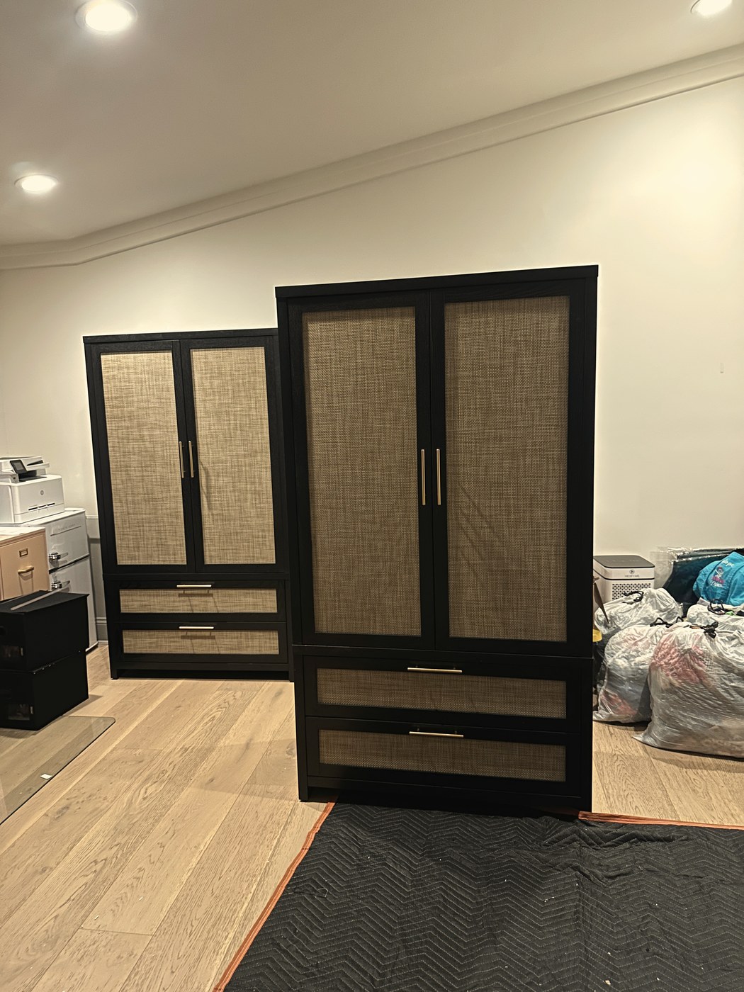 Bookshelf & Cabinet